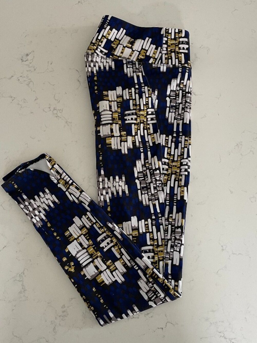 SATVA Colorful Activewear Abstract Print Recycled Poly Lycra Leggings Blue Wt S